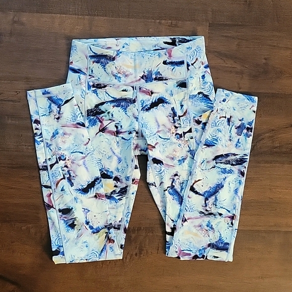 Lululemon Speed Up Tight with Pockets in Exposure Multi Size 4 - Picture 1 of 14